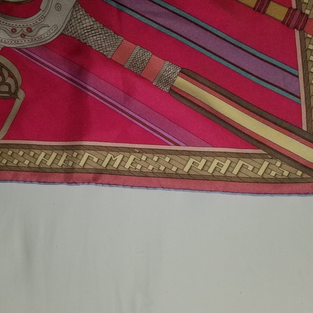 Hermes d Etriers Silk Scarf - Picture 2 of 14